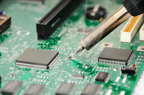 构建品质基石 线路板生产与计算机软硬件研发的质量保障之道